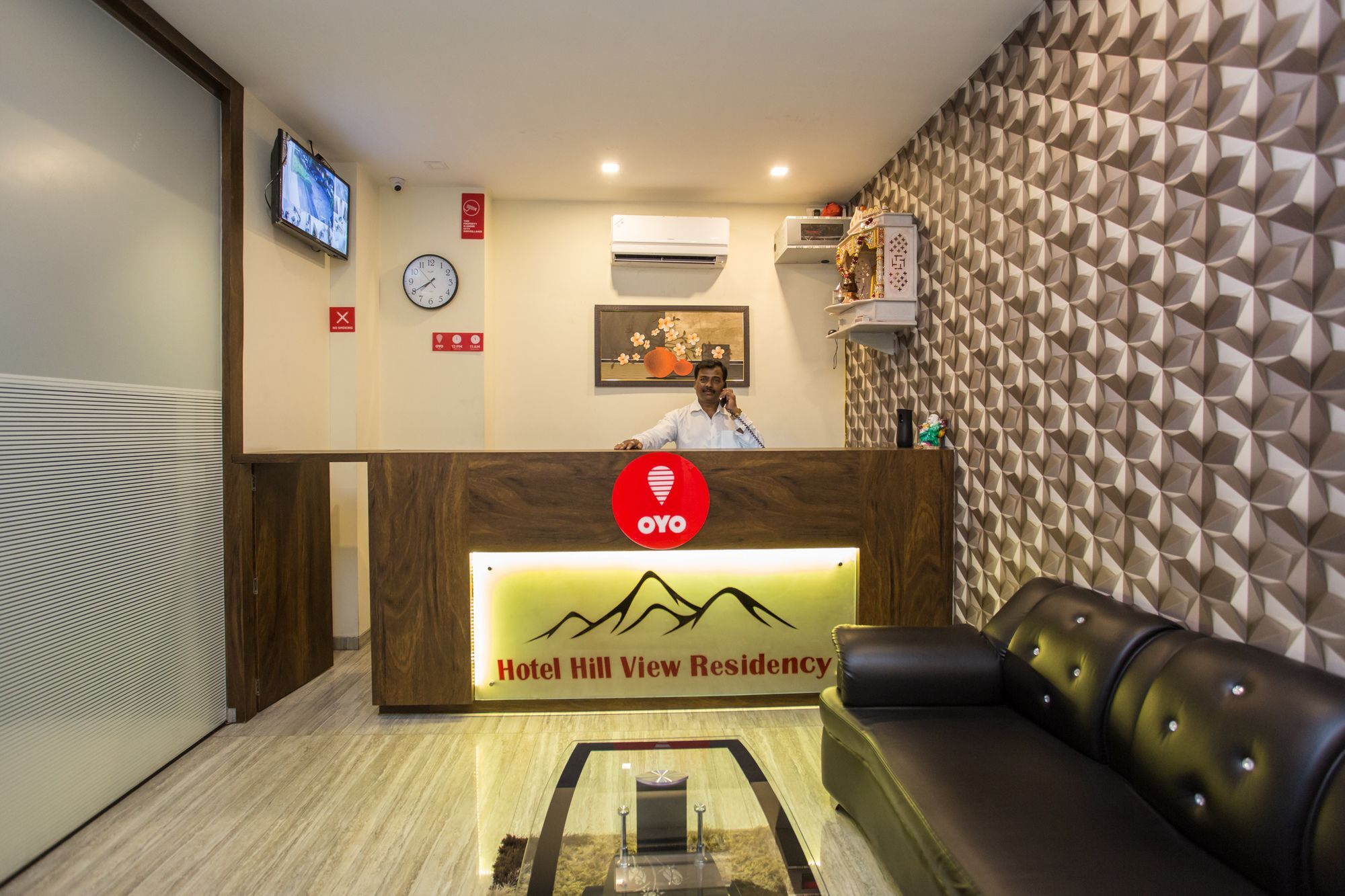Oyo 7156 Hill View Residency Hotel Navi Mumbai Kültér fotó