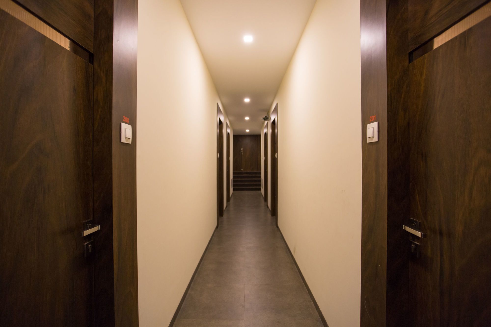 Oyo 7156 Hill View Residency Hotel Navi Mumbai Kültér fotó
