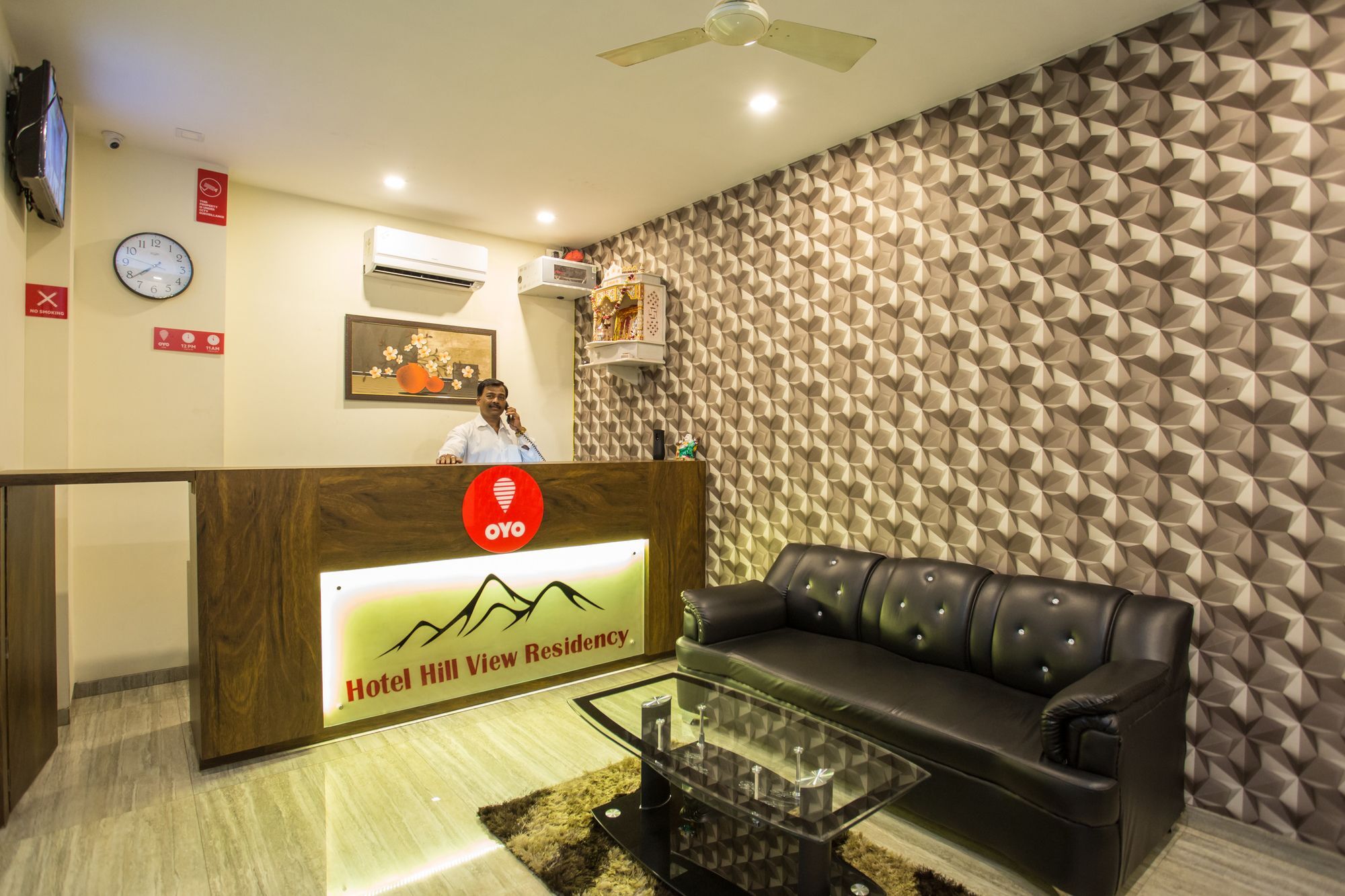 Oyo 7156 Hill View Residency Hotel Navi Mumbai Kültér fotó