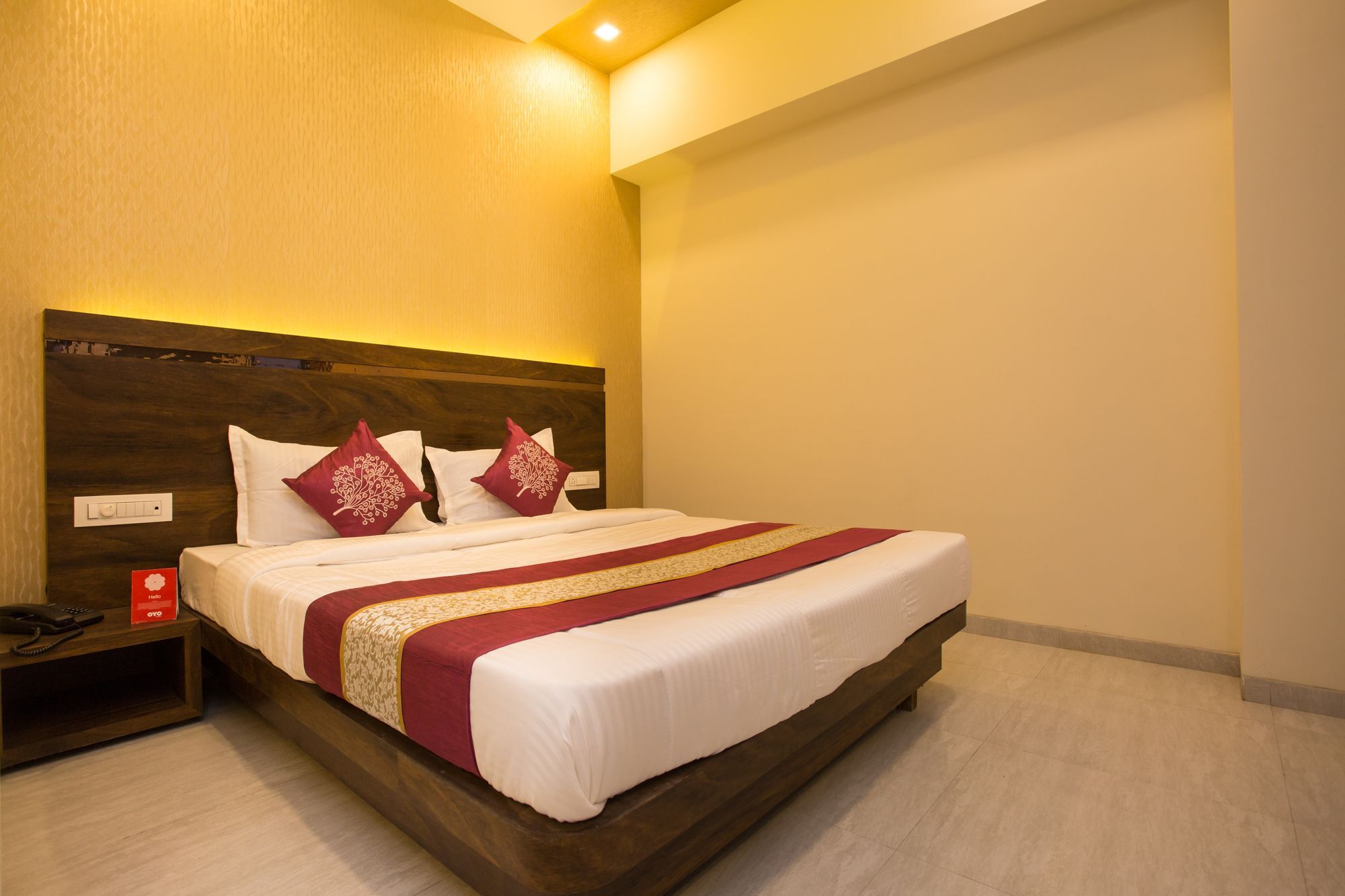 Oyo 7156 Hill View Residency Hotel Navi Mumbai Kültér fotó